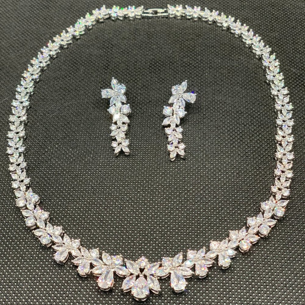 New Zircon Dangle Earring/Necklace Jewelry Set